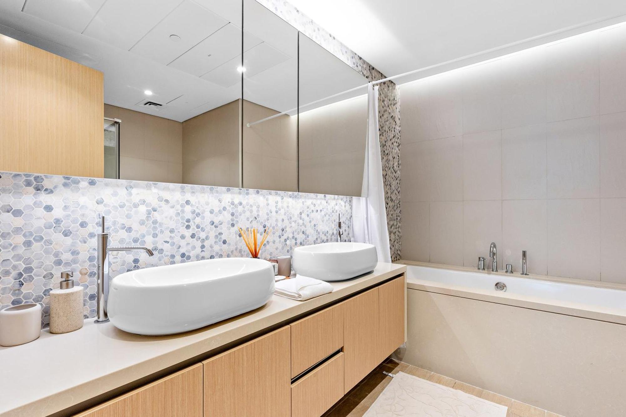 Silkhaus Luxury 1bdr Yas Island With Access